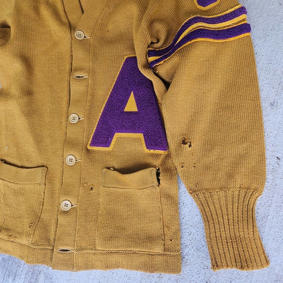 Vintage 50s Distressed Varsity Cardigan Made in Usa Wool Sz 36 - Picture 4 of 6